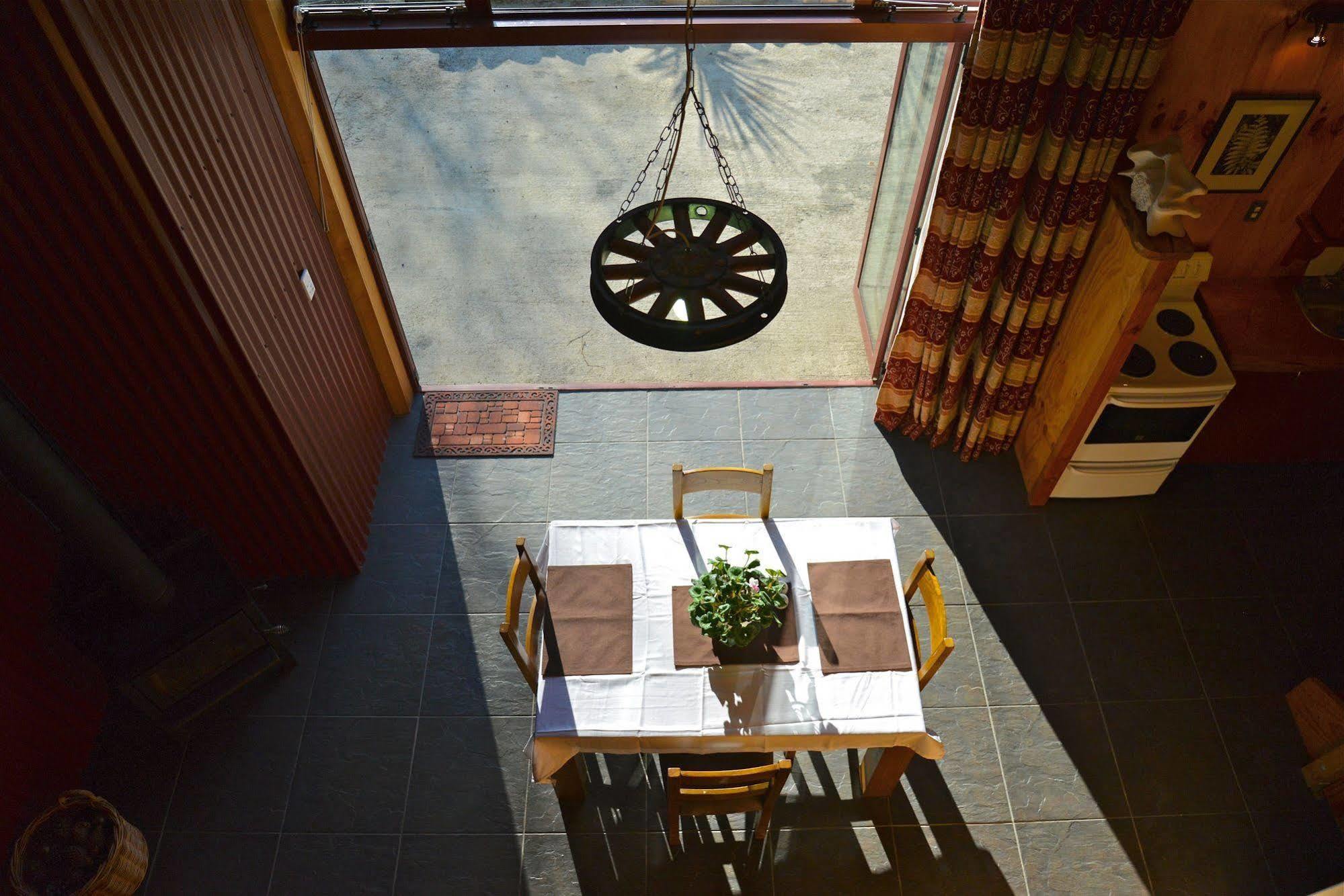 Barn Bed And Breakfast Waitati Exteriör bild